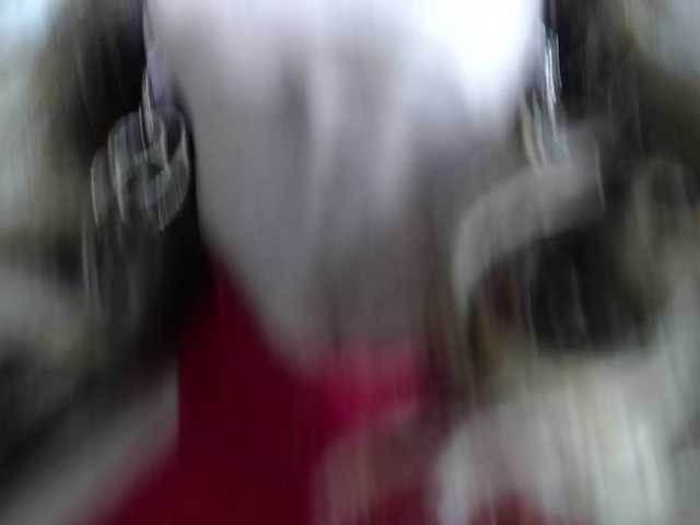 Kazsandra's BongaCams show and profile