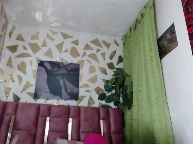 Kazsandra's BongaCams show and profile