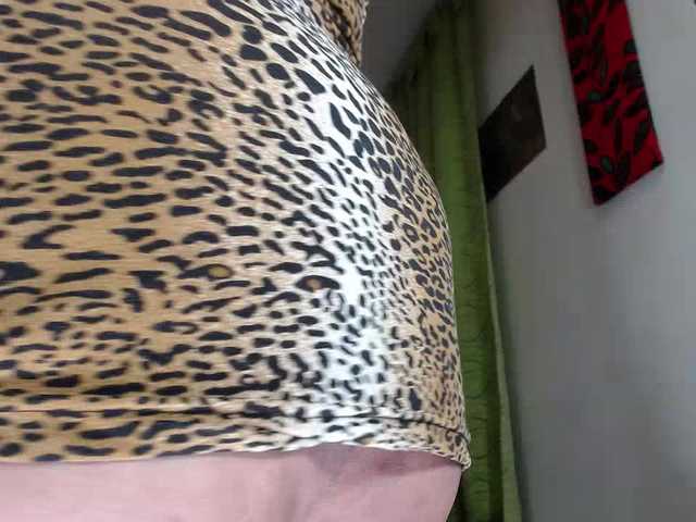 Kazsandra's BongaCams show and profile