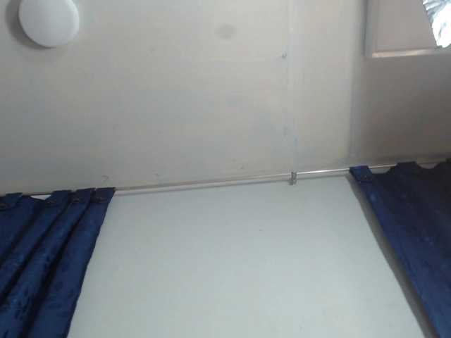 Kazsandra's BongaCams show and profile