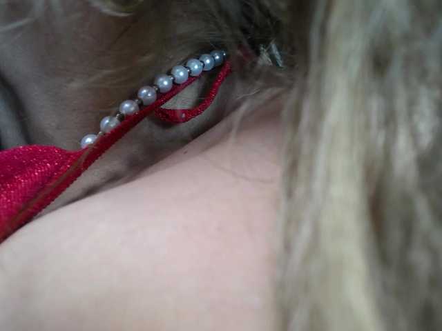 Kazsandra's BongaCams show and profile