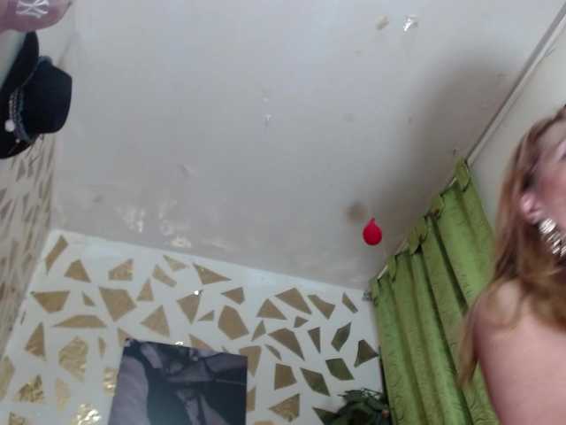 Kazsandra's BongaCams show and profile