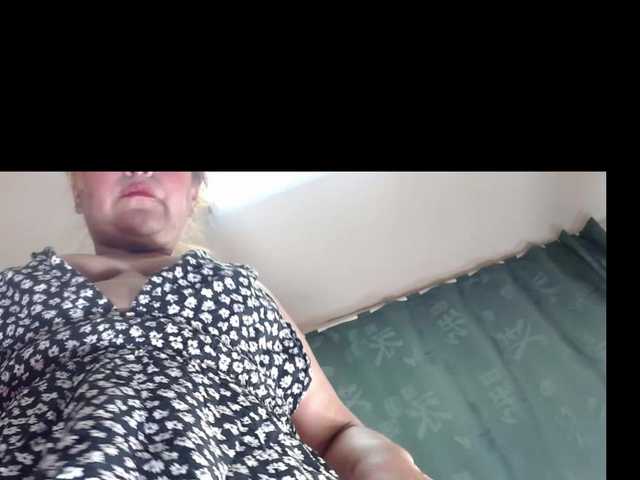 Kazsandra's BongaCams show and profile