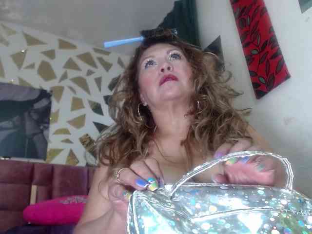 Kazsandra webcam