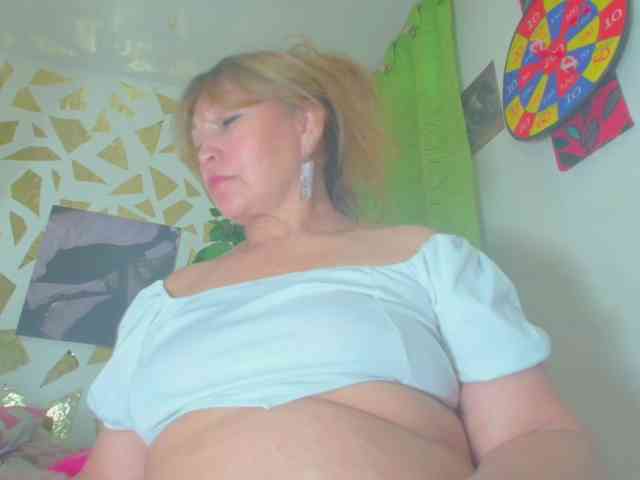 Kazsandra webcam