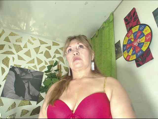 Kazsandra webcam