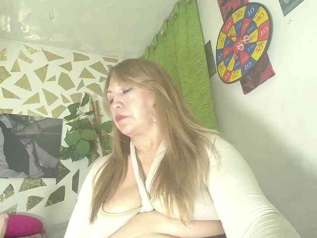 Kazsandra webcam