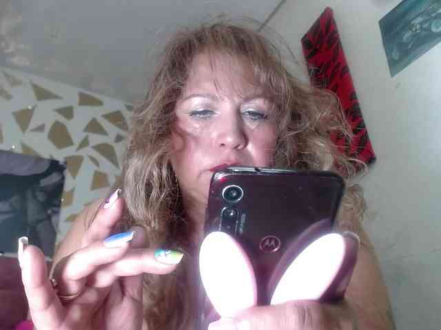 Kazsandra webcam