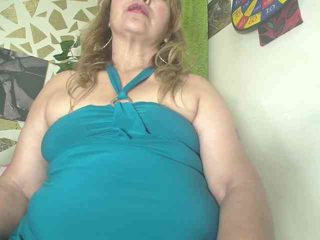 Kazsandra webcam