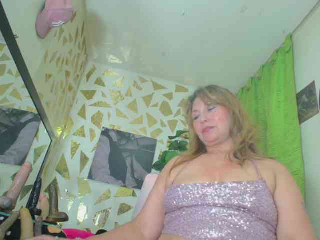 Kazsandra webcam