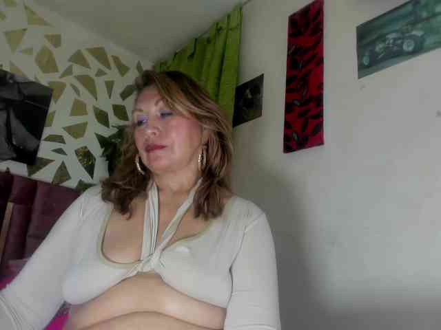 Kazsandra webcam