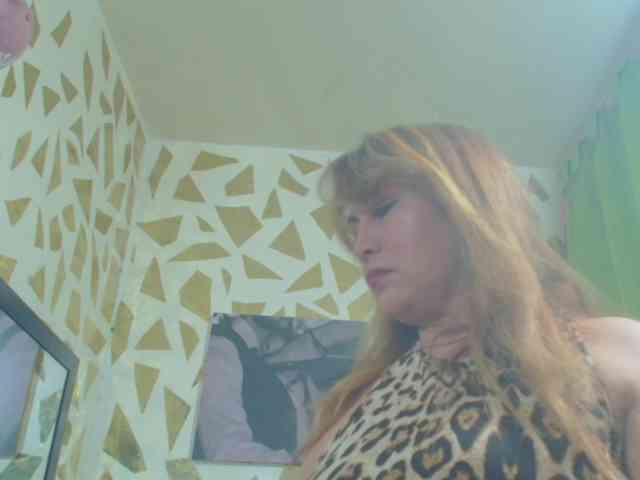 Kazsandra webcam