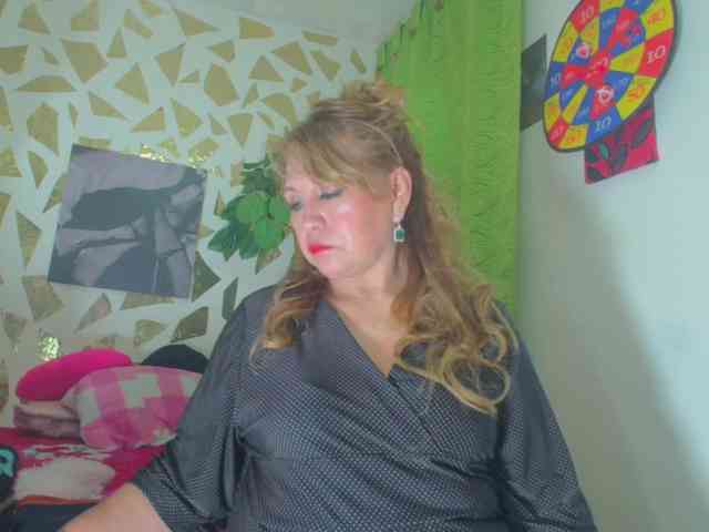 Kazsandra webcam