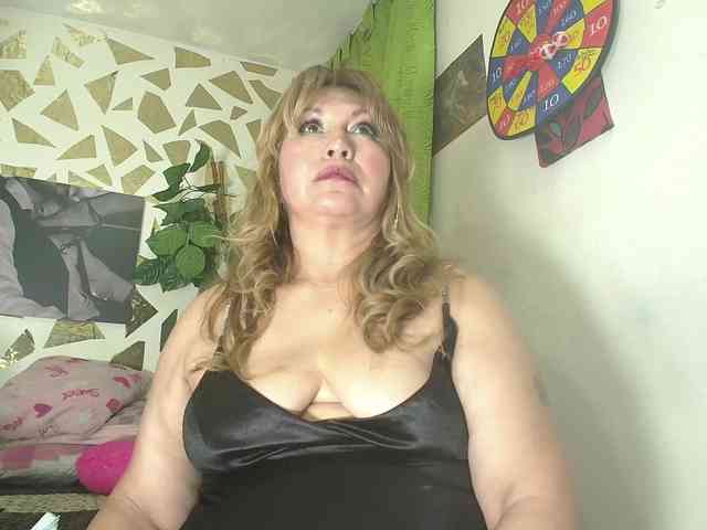 Kazsandra webcam