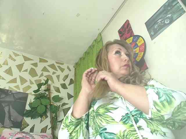 Kazsandra webcam