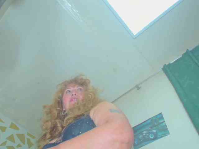Kazsandra webcam