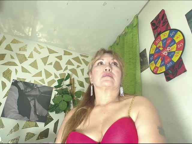 Kazsandra webcam