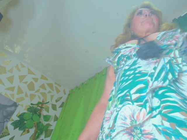 Kazsandra webcam