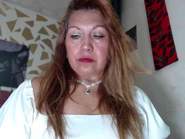 Kazsandra Live Webcam on BongaCams