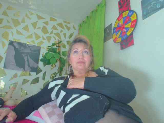 Kazsandra webcam
