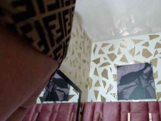 Kazsandra webcam