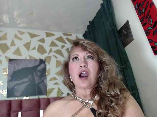 Kazsandra webcam