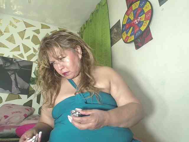 Kazsandra webcam