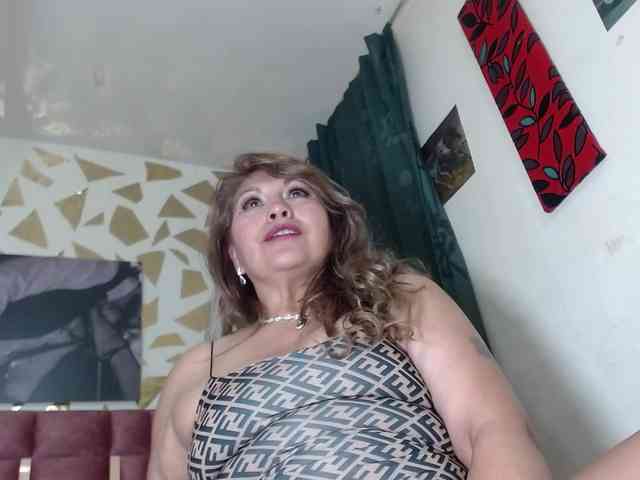 Kazsandra webcam