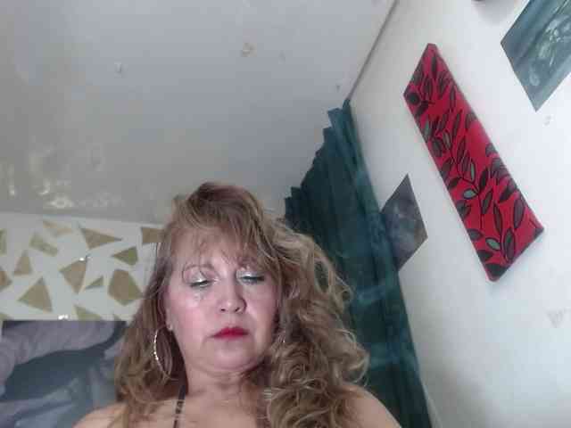 Kazsandra webcam