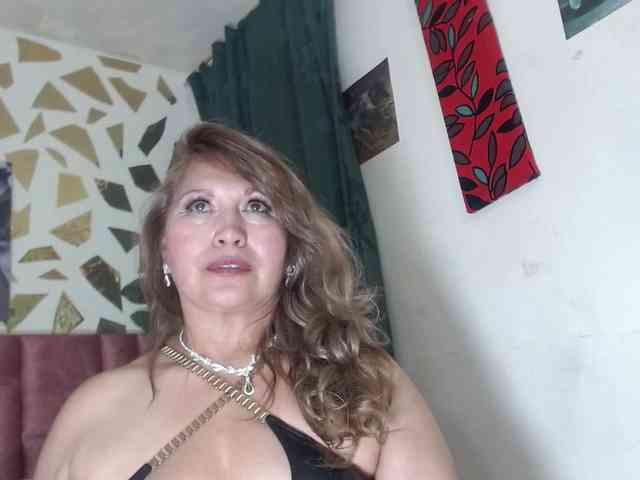 Kazsandra webcam