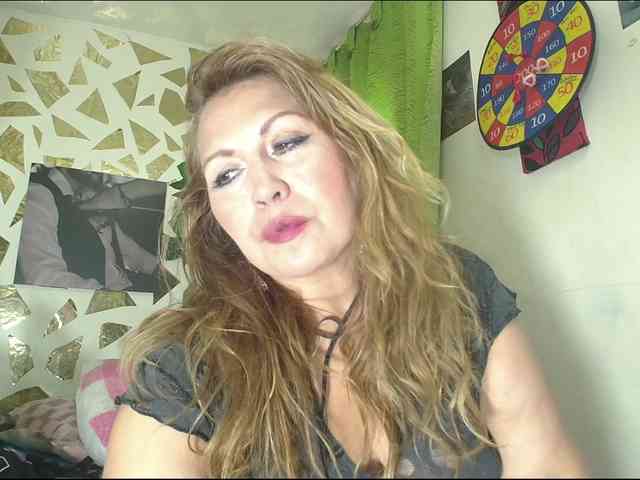 Kazsandra webcam