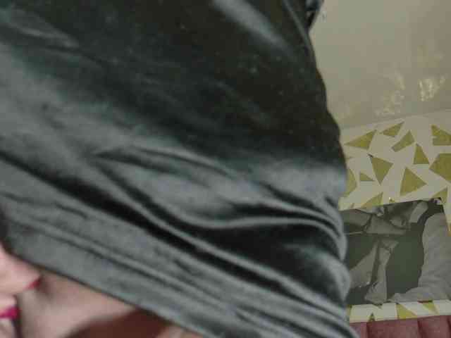 Kazsandra Live Webcam on BongaCams