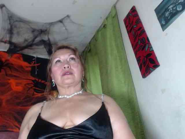 Kazsandra webcam