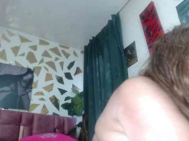 Kazsandra webcam