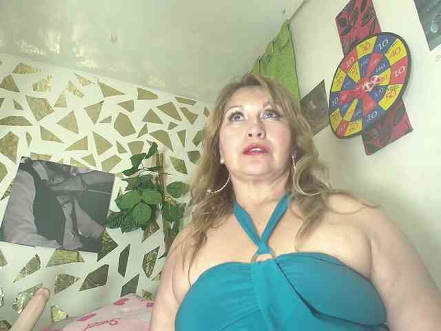 Kazsandra webcam