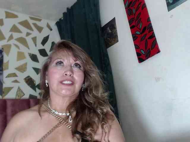 Kazsandra webcam