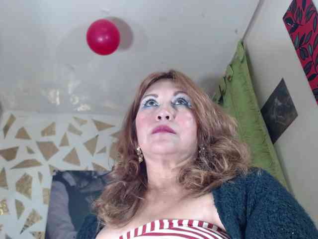 Kazsandra Live Webcam on BongaCams