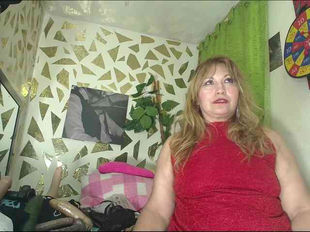 Kazsandra webcam