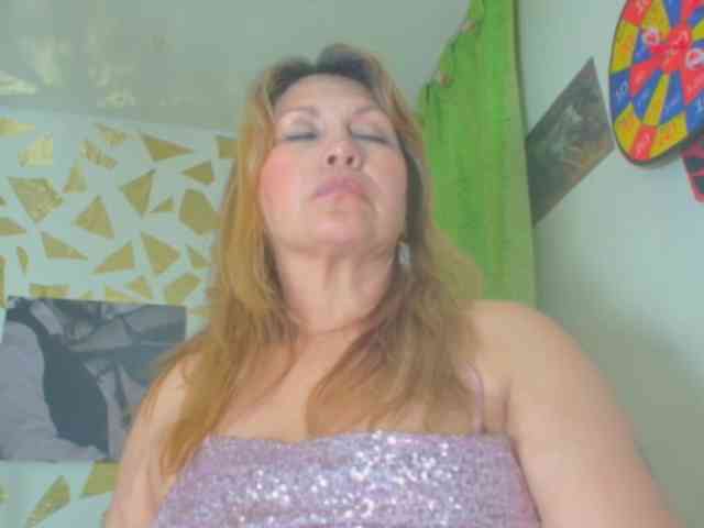 Kazsandra webcam