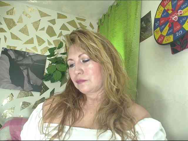 Kazsandra webcam