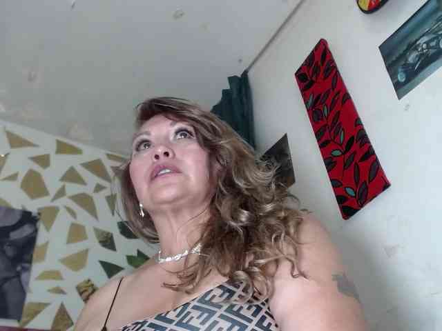 Kazsandra webcam