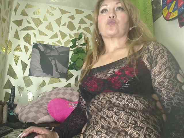 Kazsandra webcam