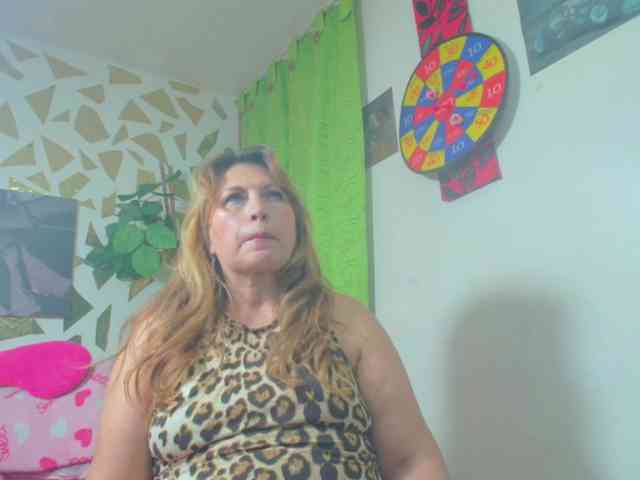 Kazsandra webcam