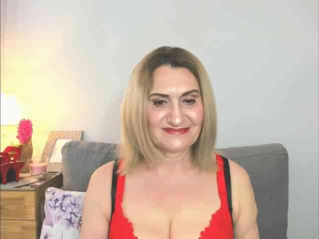 IsabellaExperienced webcam