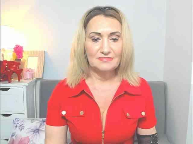 IsabellaExperienced webcam