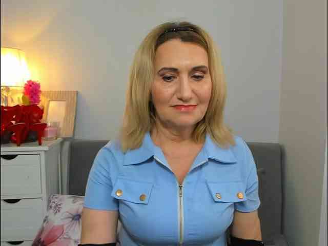 IsabellaExperienced webcam