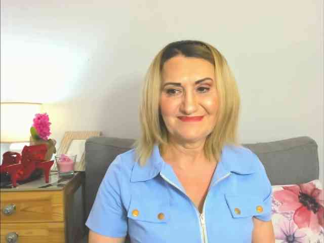 IsabellaExperienced webcam