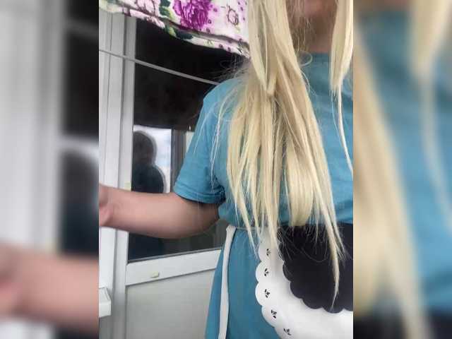 HelgaBillions on BongaCams 