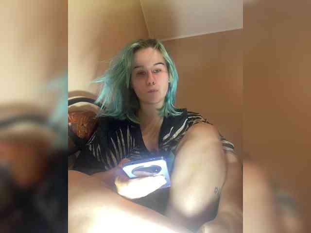 HelgaBillions webcam
