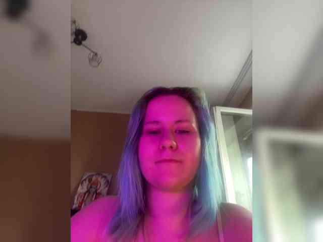 HelgaBillions webcam